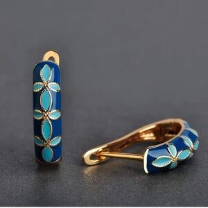 Vintage Style Hoop Earrings Blue Enamel Flower Golden Bordered Copper Hoop